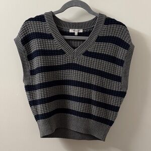 Madewell Striped V-Neck Knit Sweater Vest in Gray and Navy